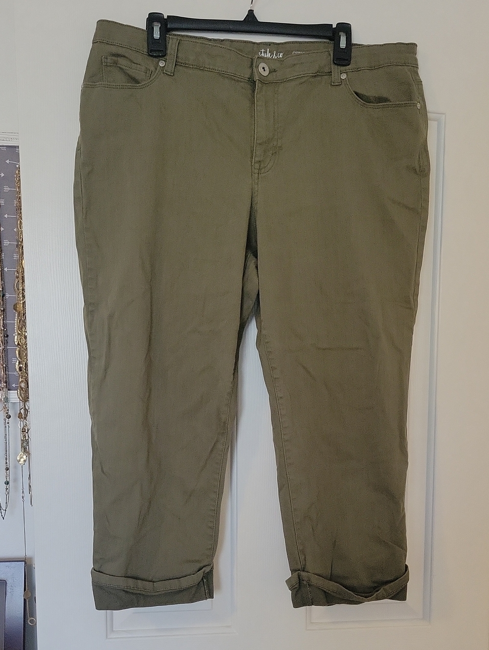 Style & Co. Olive Green Cropped Jeans